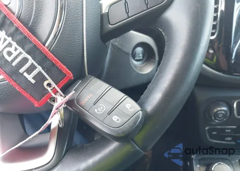 2018 Jeep Compass Altitude 4X4 from USA, damaged, VIN 3C4NJDBB3JT313458